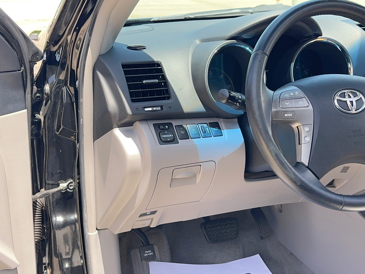 Toyota Highlander Hybrid Limited 4WD 2010
