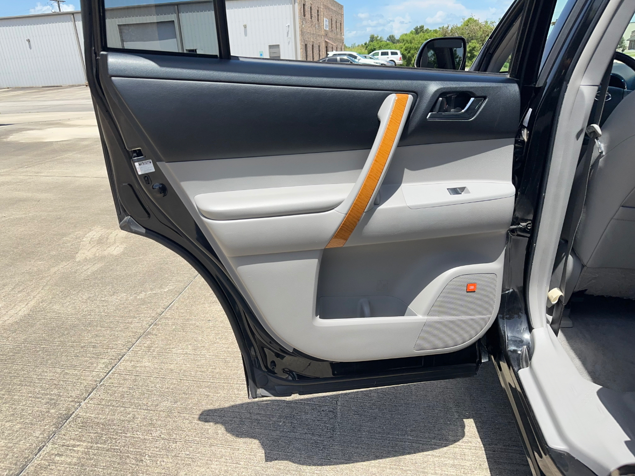 Toyota Highlander Hybrid Limited 4WD 2010