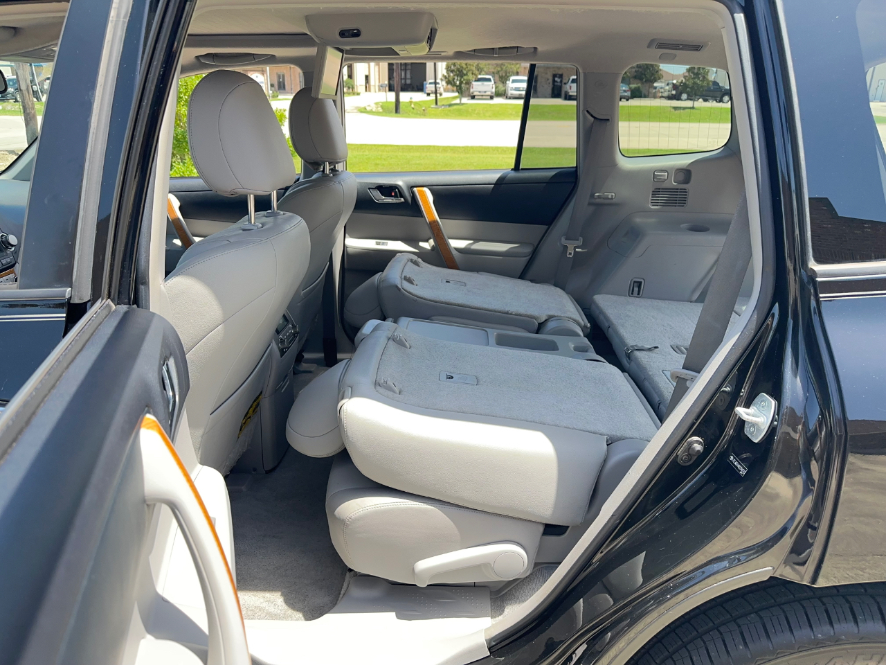 Toyota Highlander Hybrid Limited 4WD 2010
