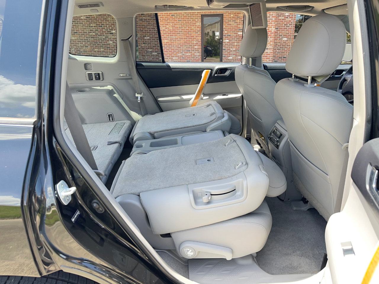 Toyota Highlander Hybrid Limited 4WD 2010