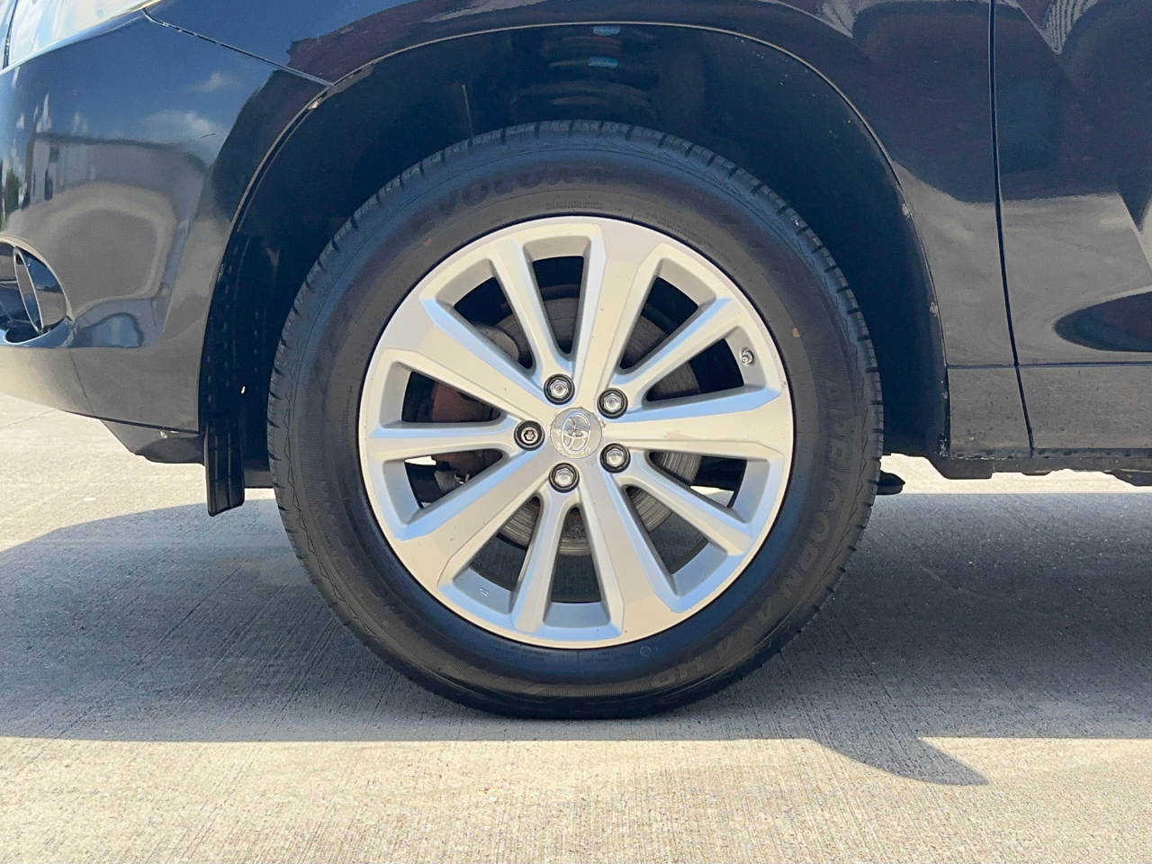 Toyota Highlander Hybrid Limited 4WD 2010
