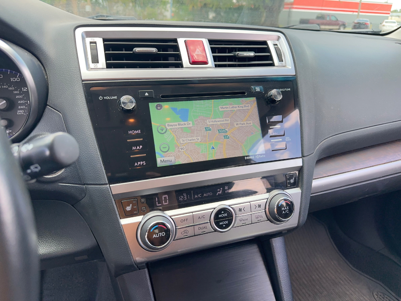 Subaru Outback 3.6R Limited 2015