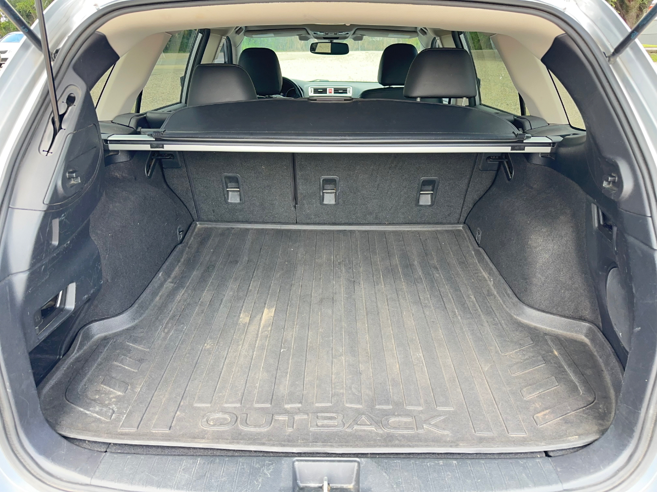 Subaru Outback 3.6R Limited 2015