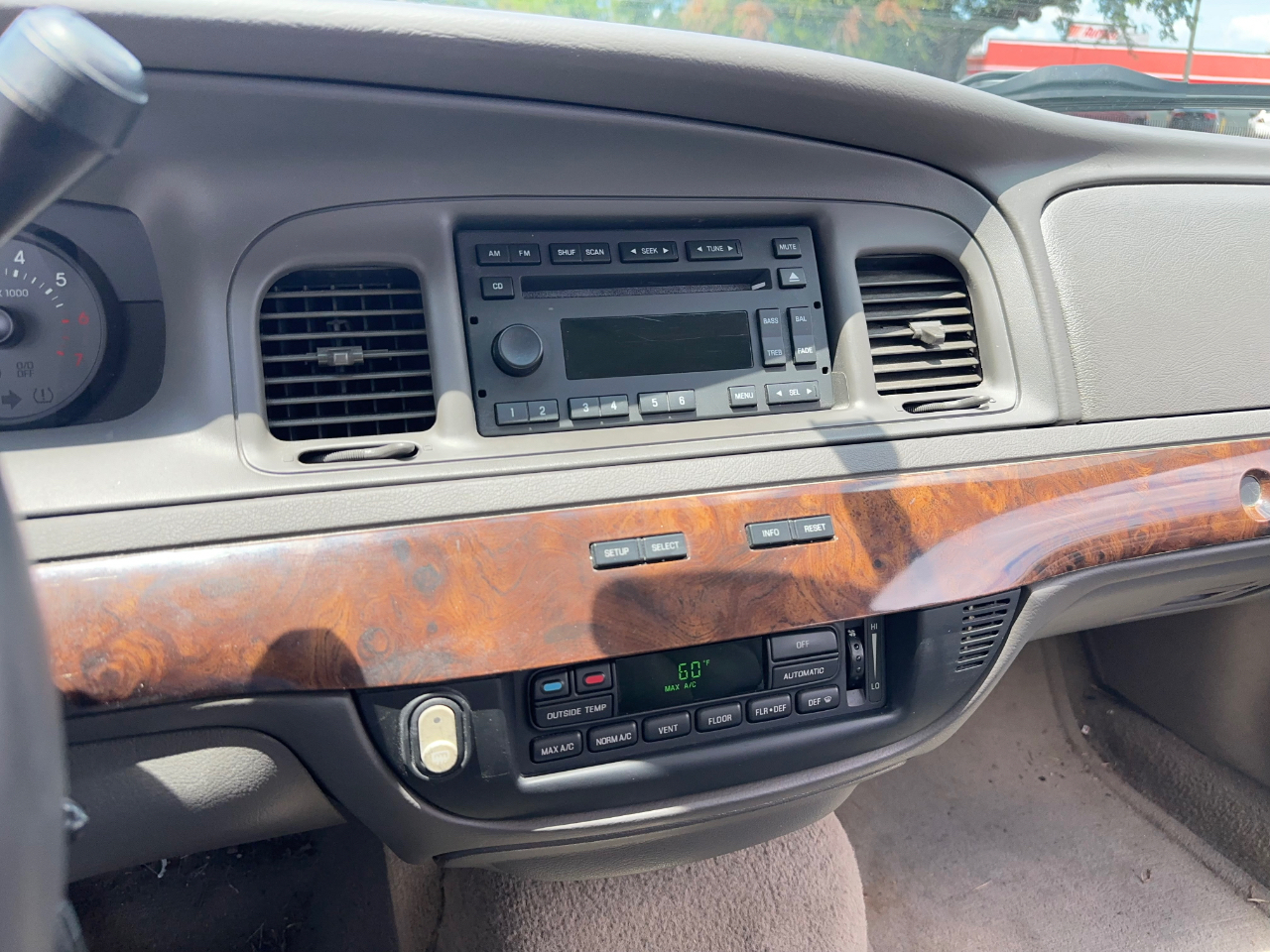 Mercury Grand Marquis LS 2010