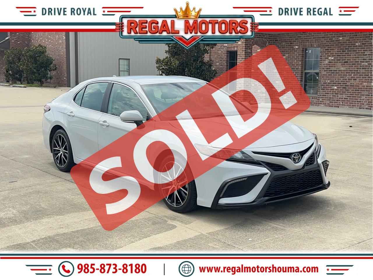 2022 Toyota Camry SE