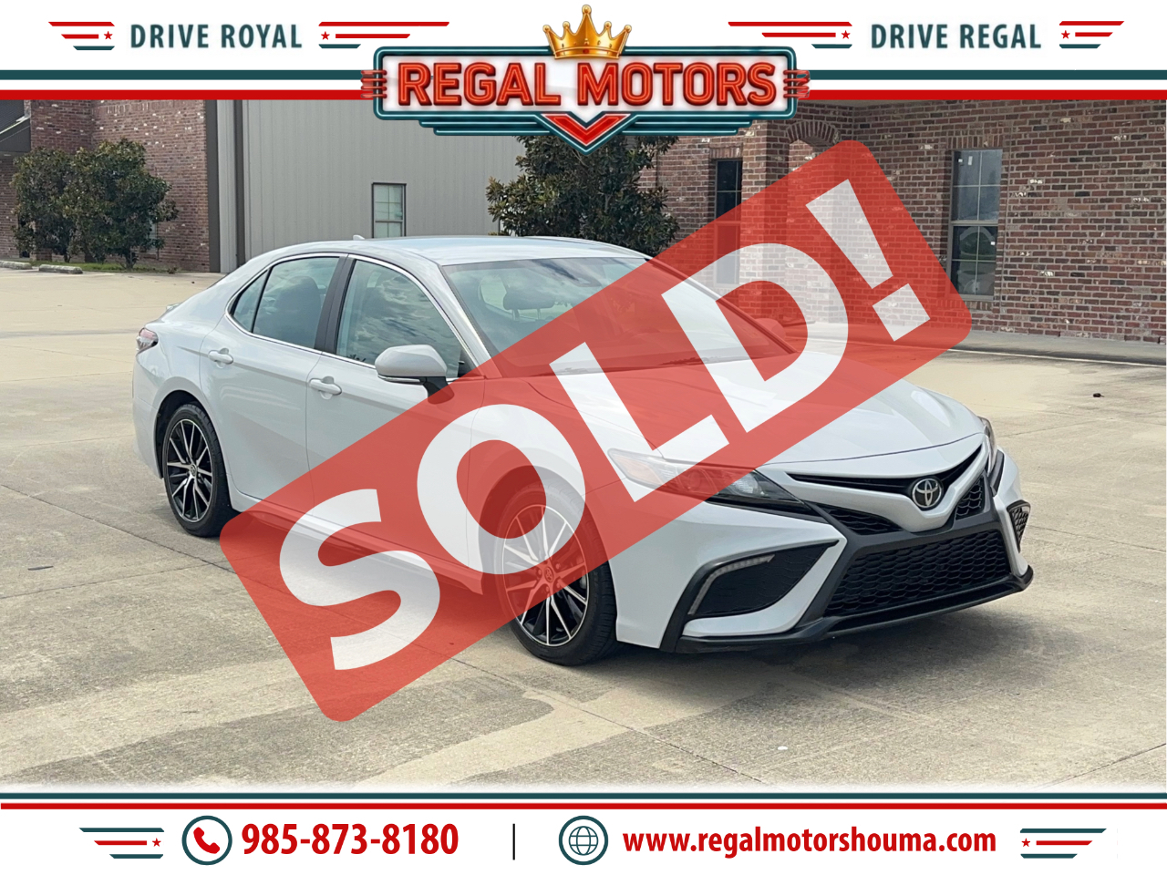 2022 Toyota Camry SE