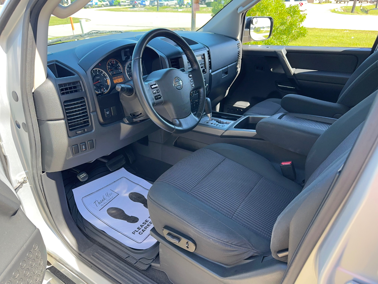 Nissan Titan  2010