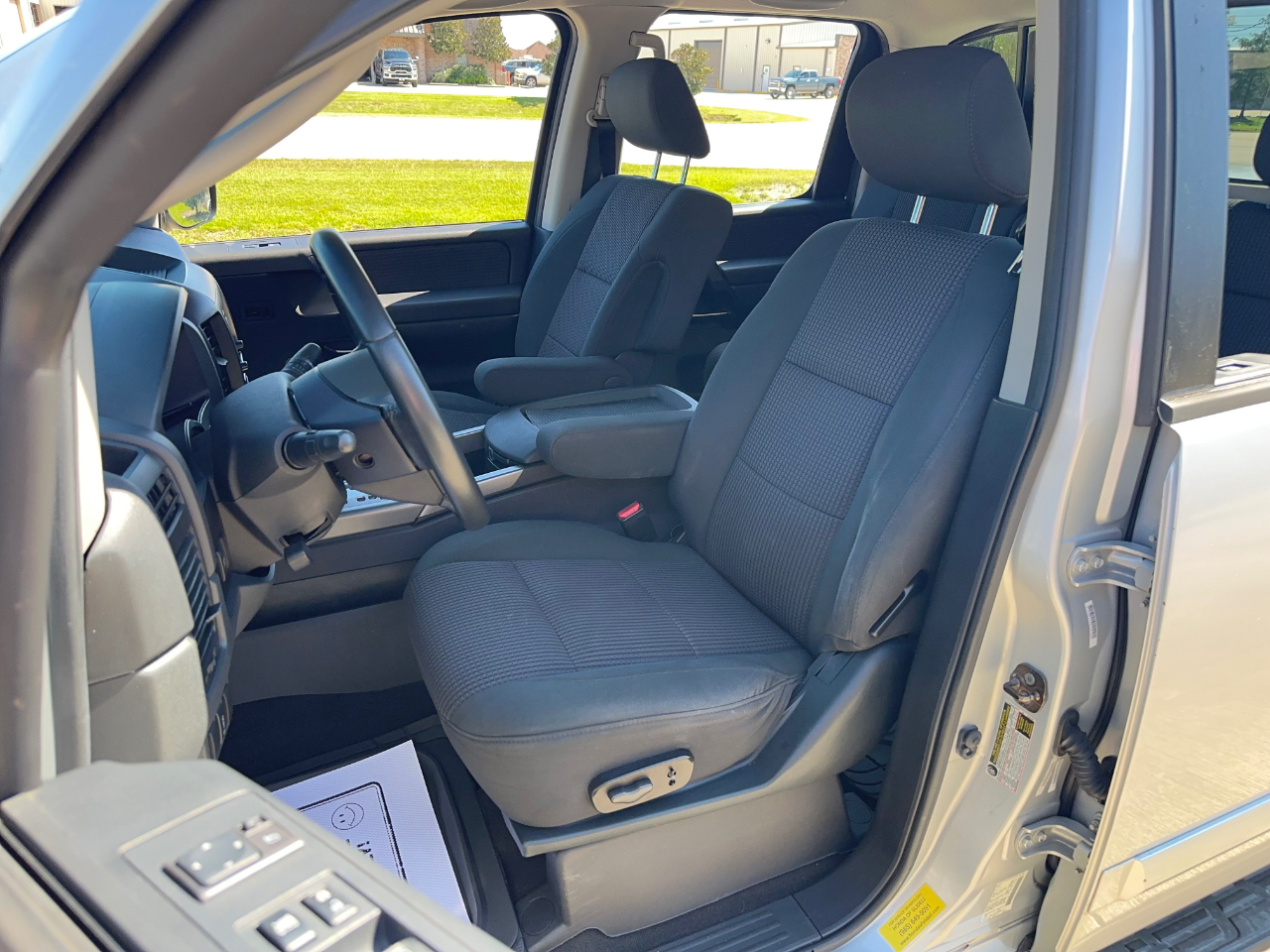 Nissan Titan  2010