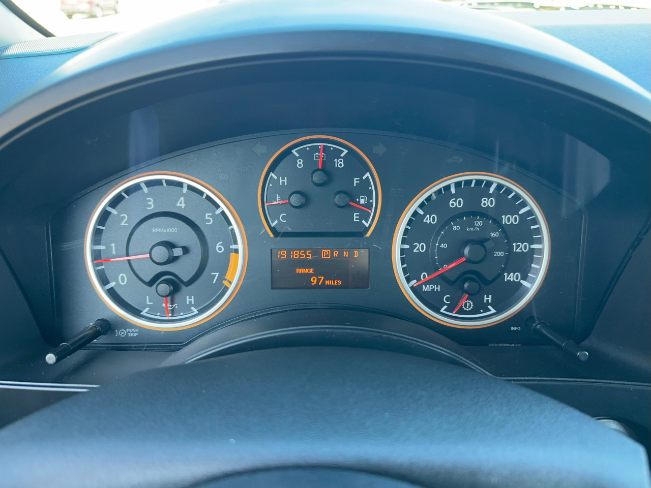 Nissan Titan  2010