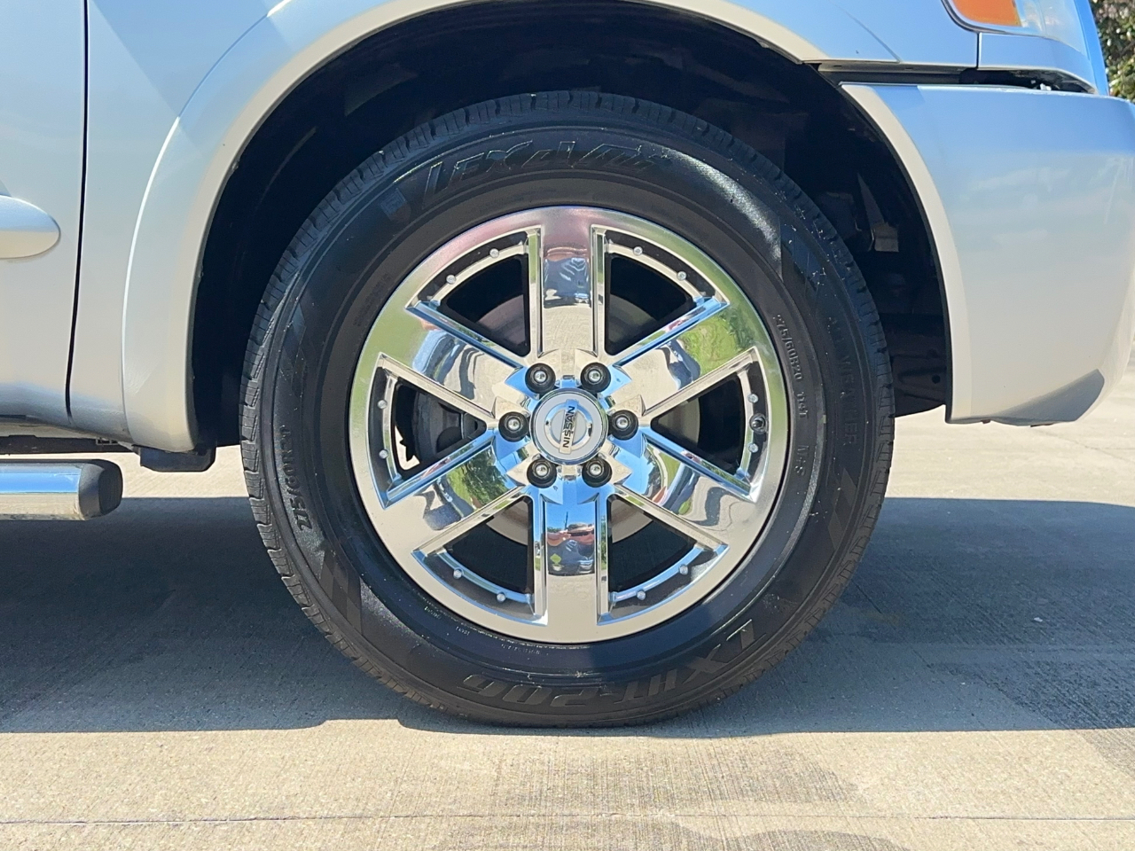 Nissan Titan  2010
