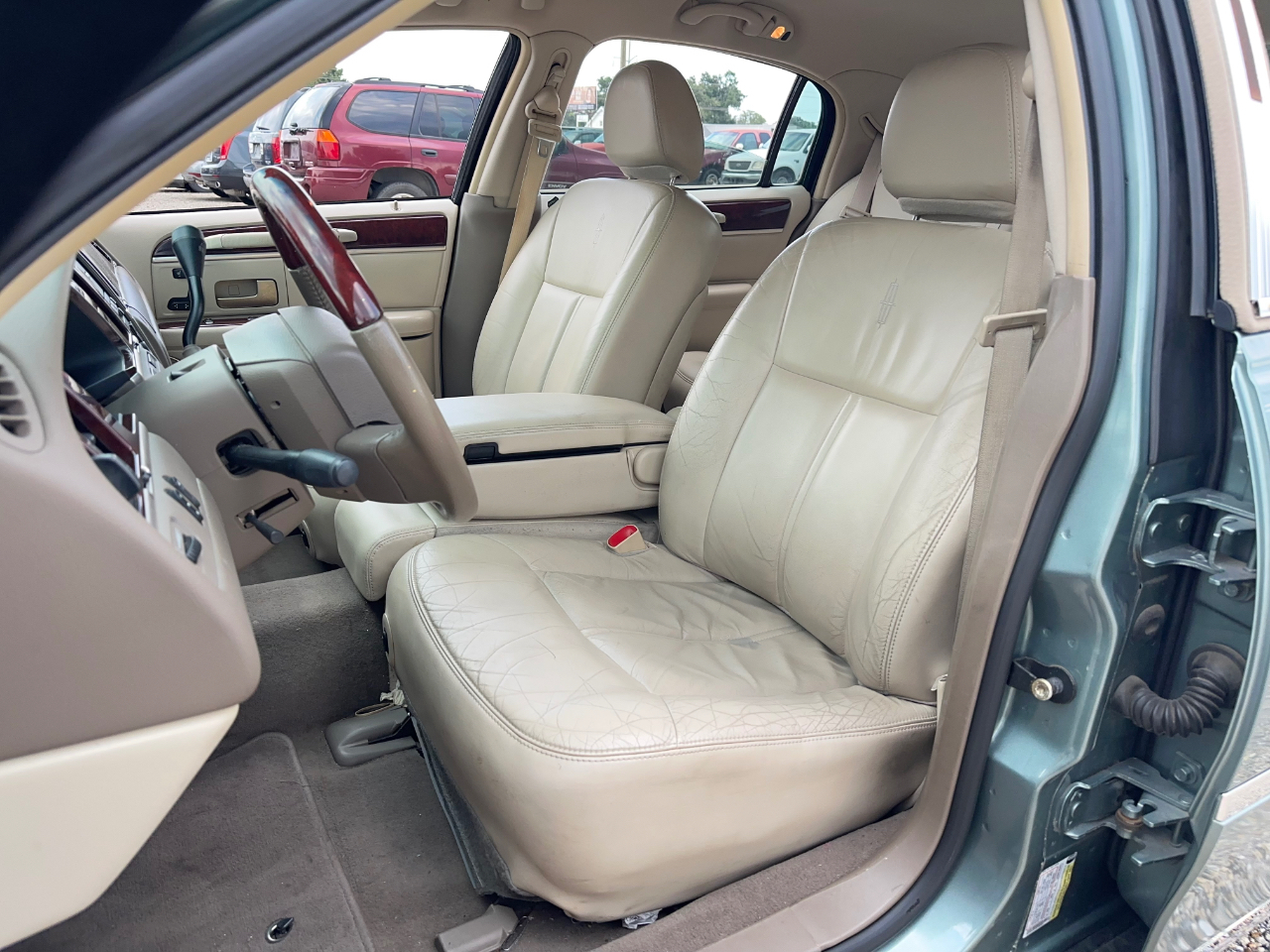 Lincoln Town Car Signature Limited 2005