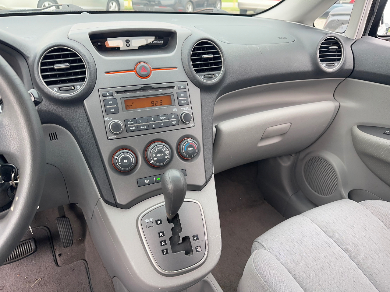 Kia Rondo EX V6 2007