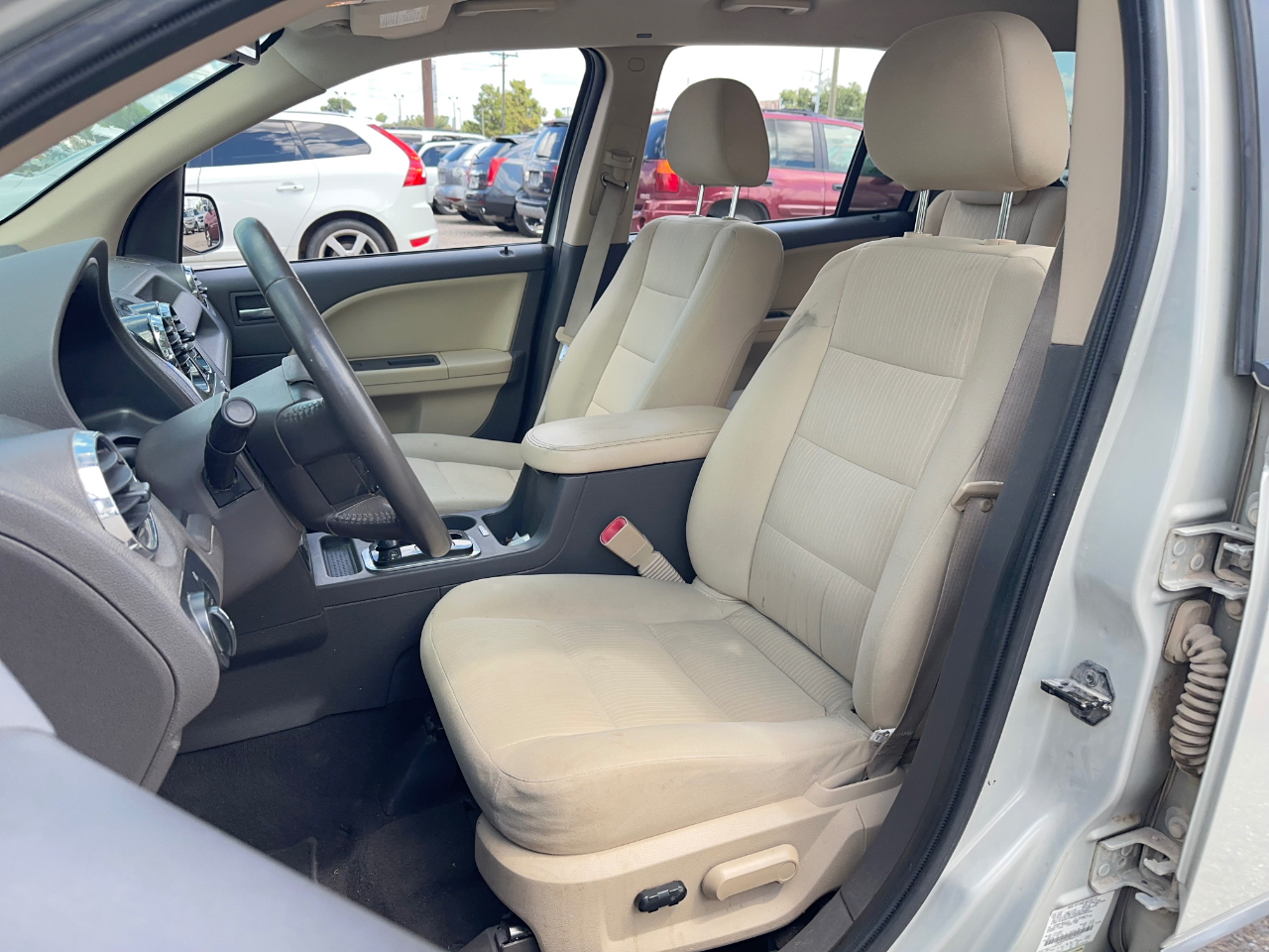 Ford Taurus X SEL FWD 2008