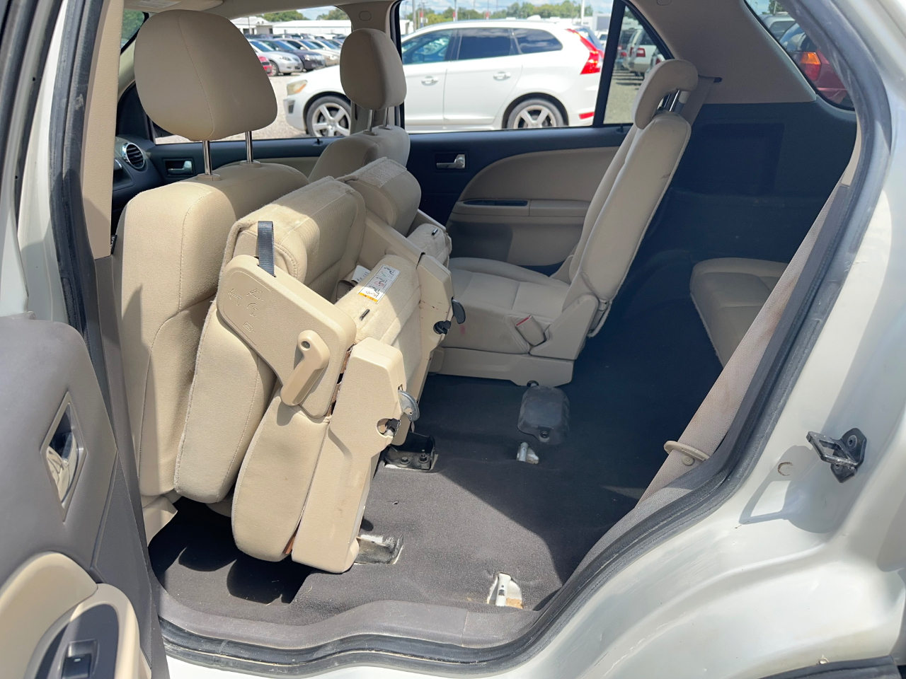 Ford Taurus X SEL FWD 2008