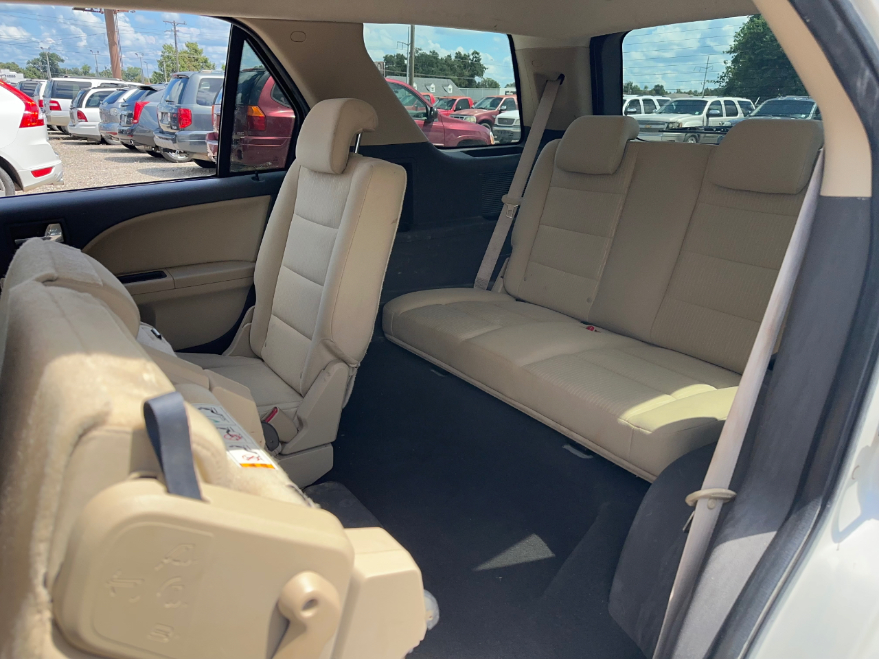 Ford Taurus X SEL FWD 2008