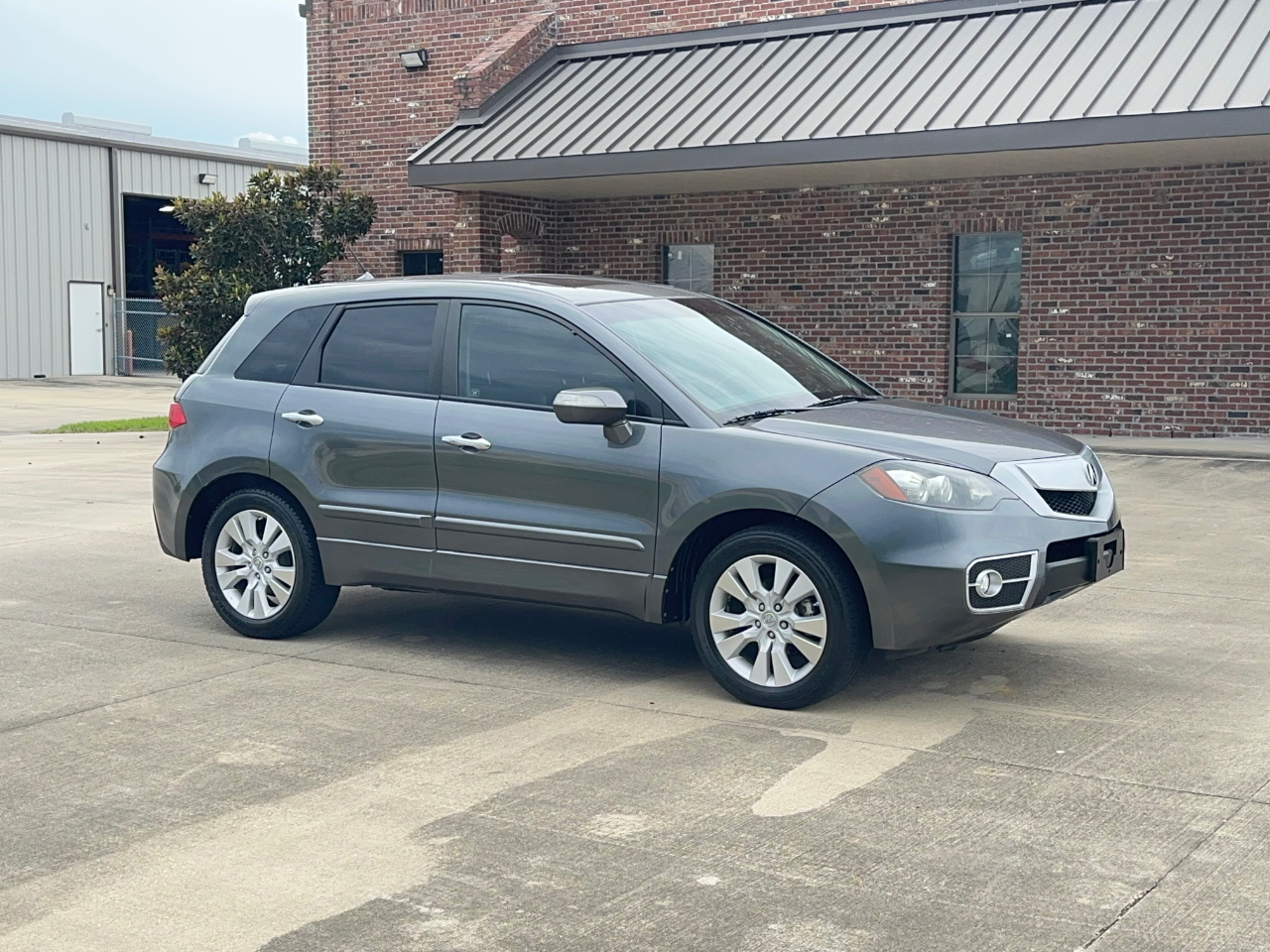 Acura RDX 5-Spd AT SH-AWD with Technology Package 2011