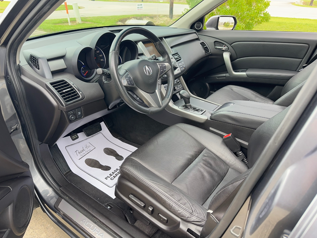 Acura RDX 5-Spd AT SH-AWD with Technology Package 2011