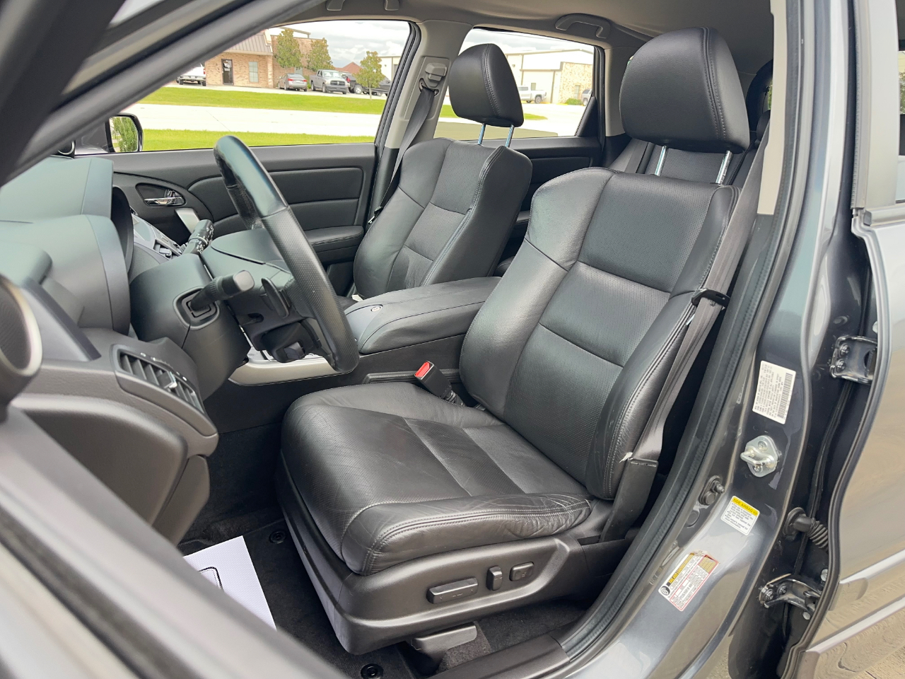 Acura RDX 5-Spd AT SH-AWD with Technology Package 2011