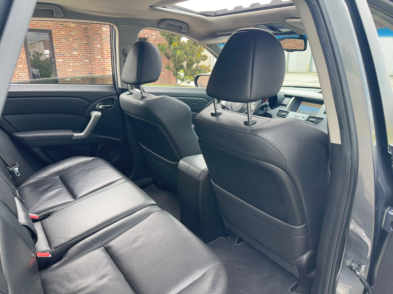 Acura RDX 5-Spd AT SH-AWD with Technology Package 2011