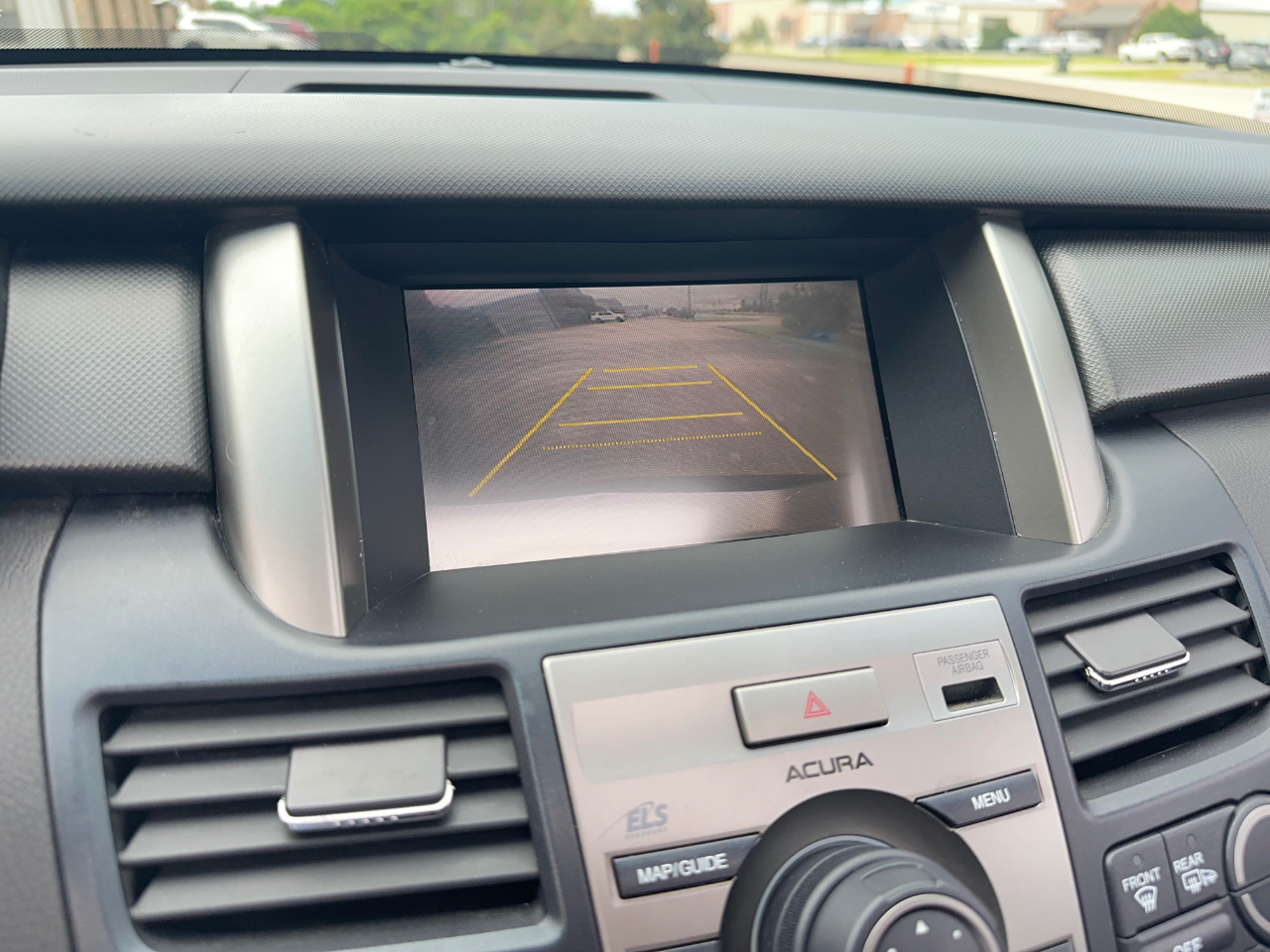 Acura RDX 5-Spd AT SH-AWD with Technology Package 2011