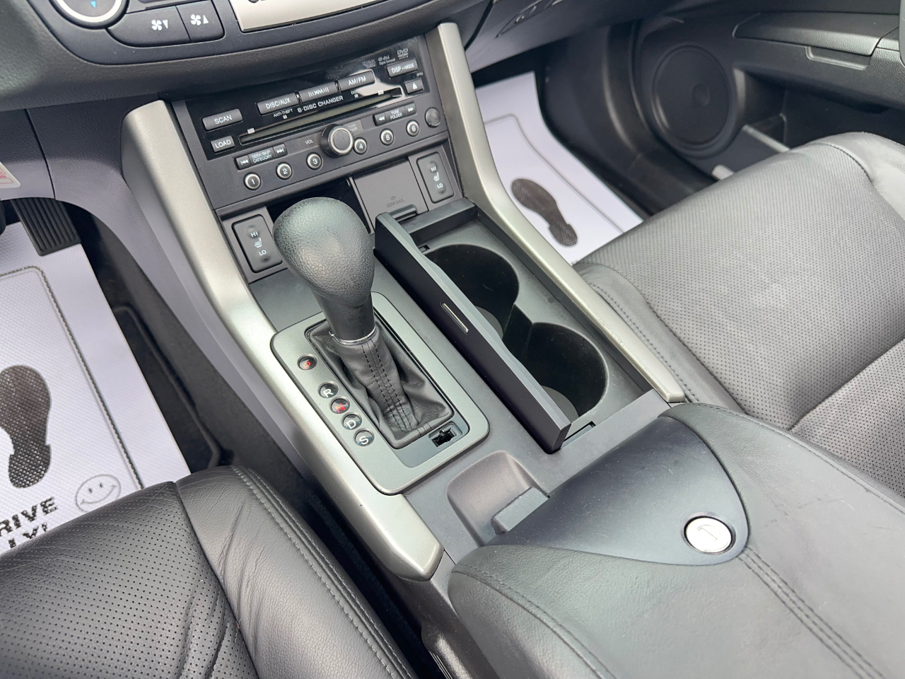 Acura RDX 5-Spd AT SH-AWD with Technology Package 2011