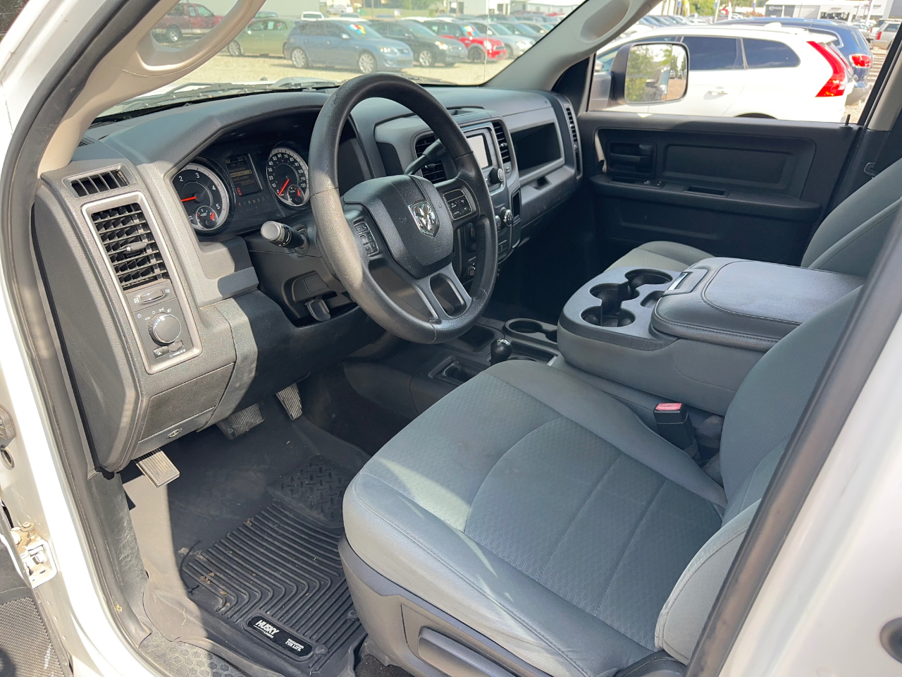 RAM 2500 Tradesman Crew Cab LWB 4WD 2017