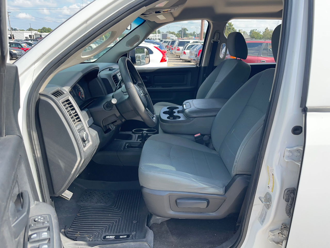 RAM 2500 Tradesman Crew Cab LWB 4WD 2017