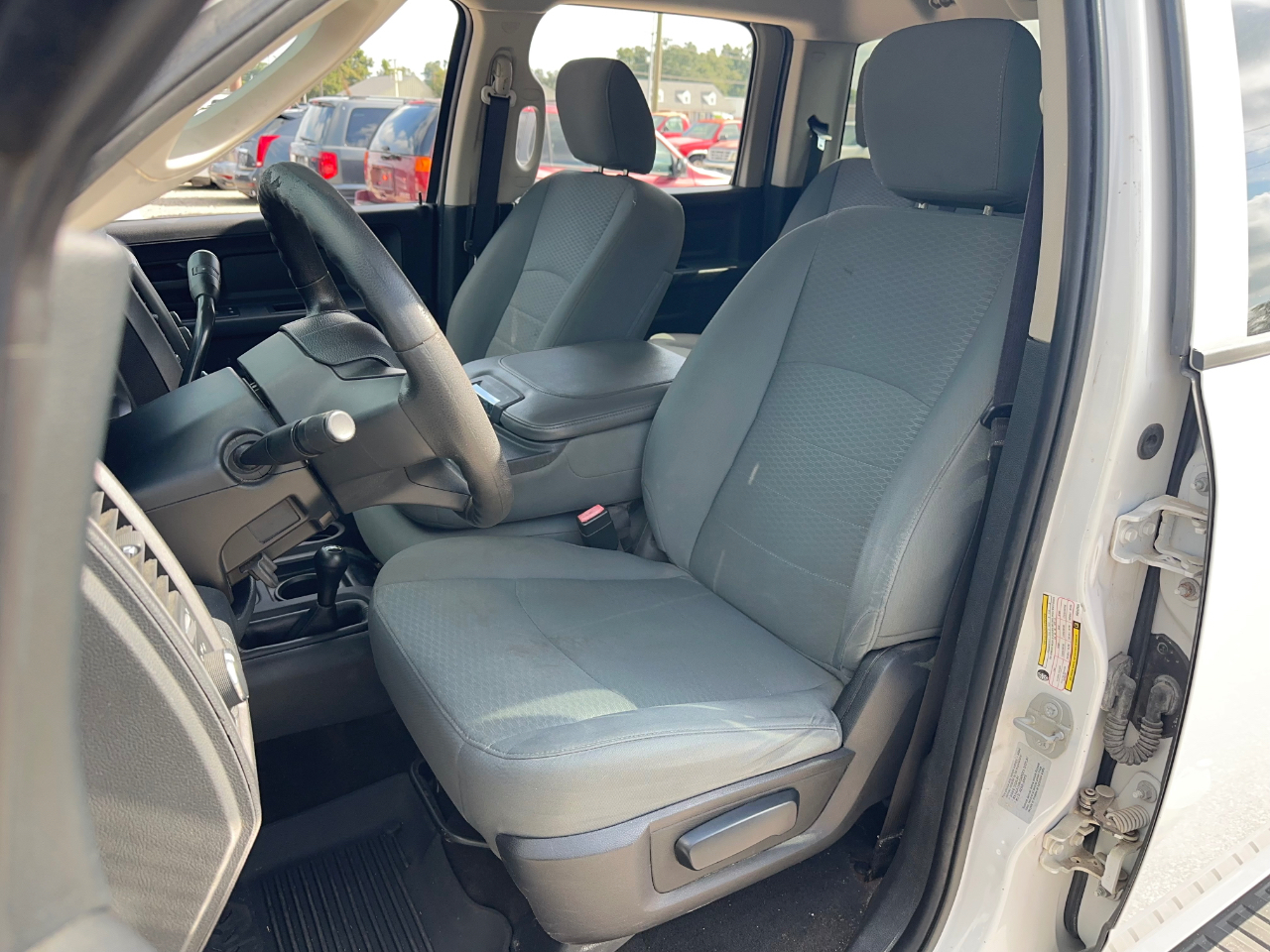RAM 2500 Tradesman Crew Cab LWB 4WD 2017