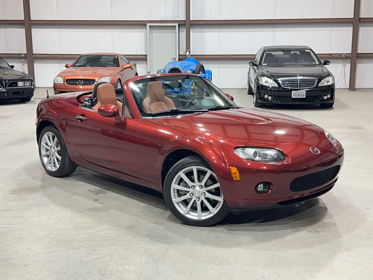 Mazda MX-5 Miata Touring Power Retractable Hardtop 2008
