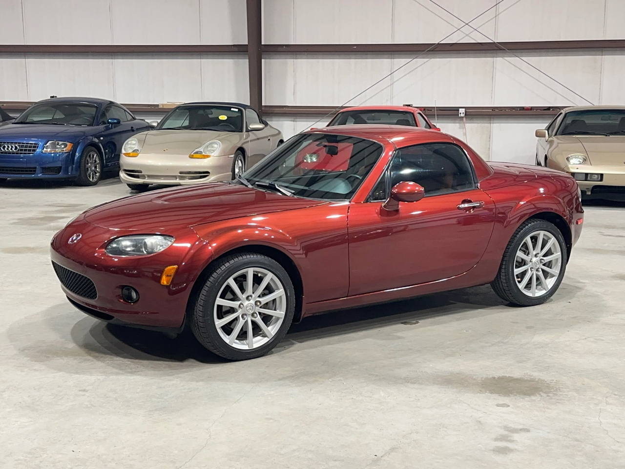 Mazda MX-5 Miata Touring Power Retractable Hardtop 2008