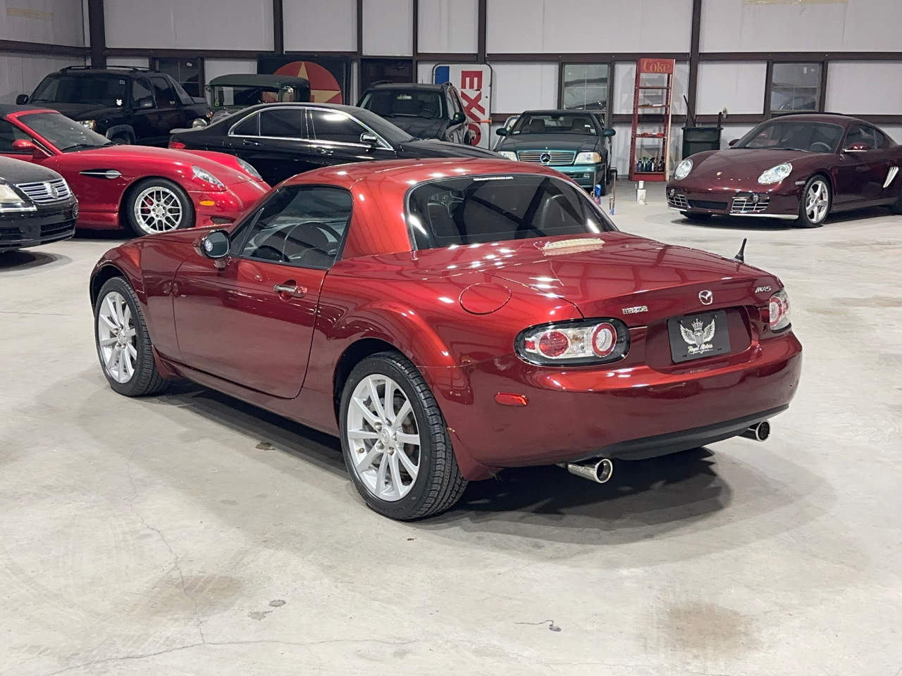 Mazda MX-5 Miata Touring Power Retractable Hardtop 2008