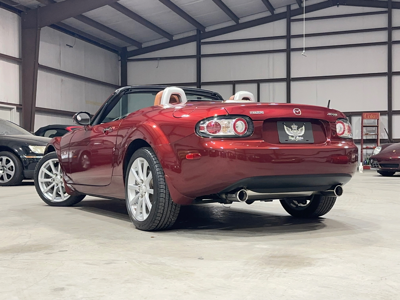 Mazda MX-5 Miata Touring Power Retractable Hardtop 2008