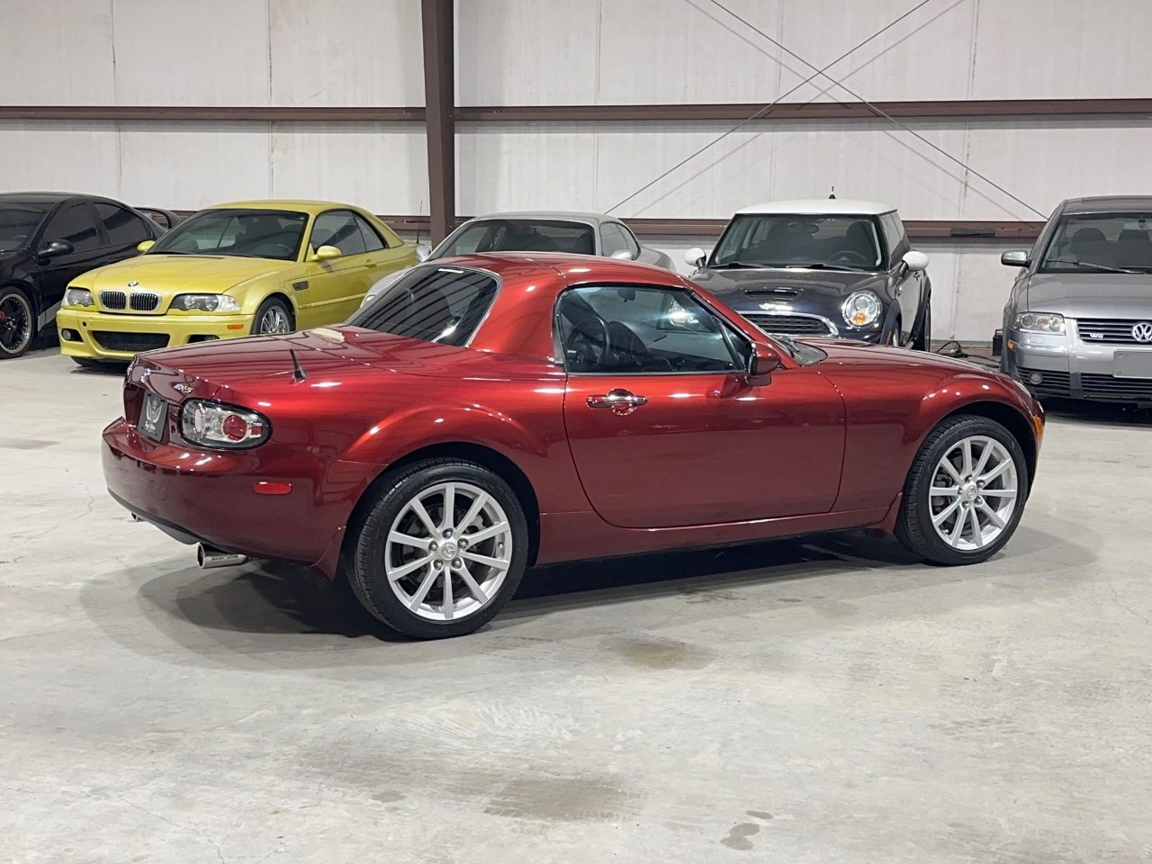 Mazda MX-5 Miata Touring Power Retractable Hardtop 2008