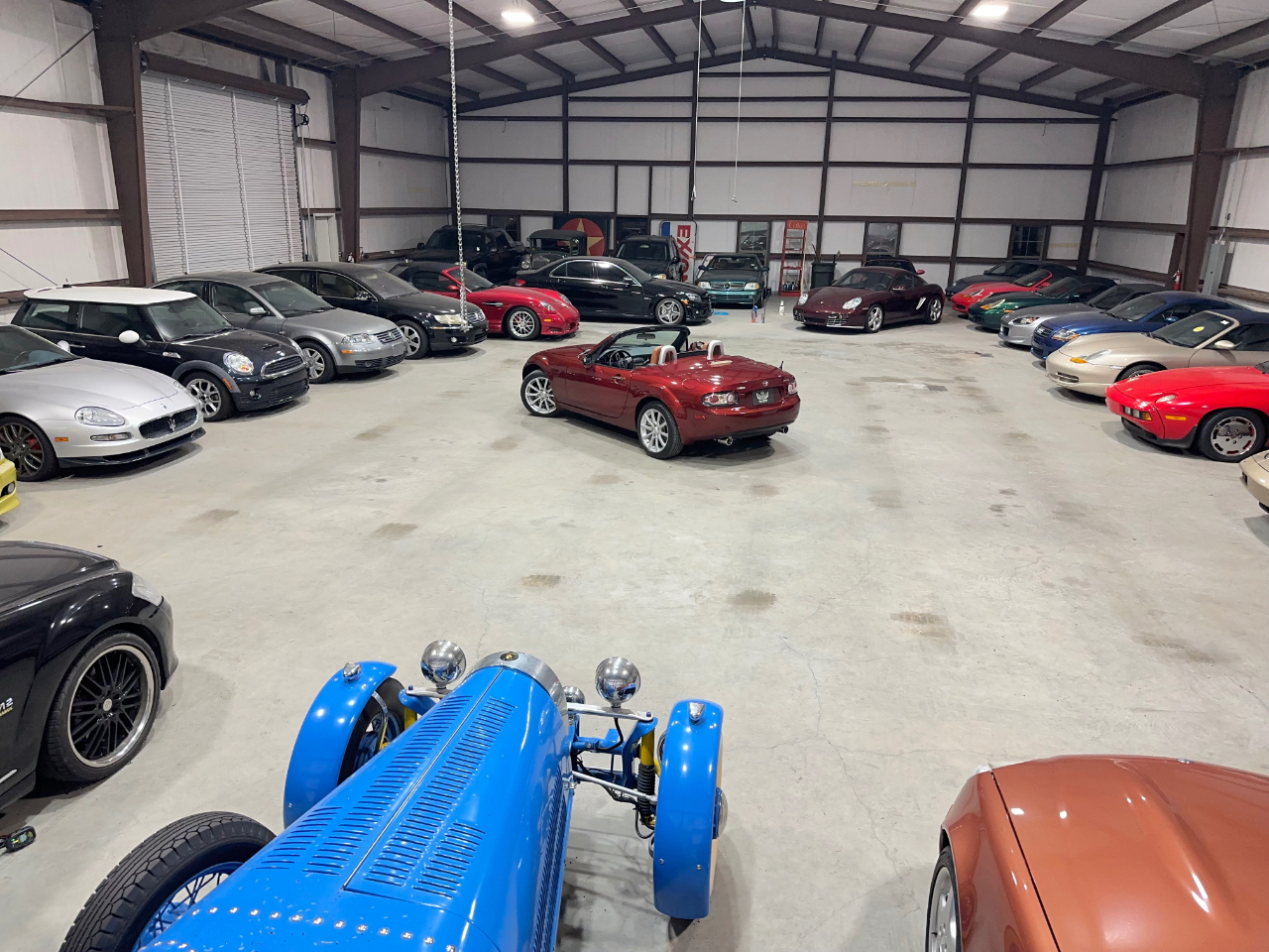 Mazda MX-5 Miata Touring Power Retractable Hardtop 2008