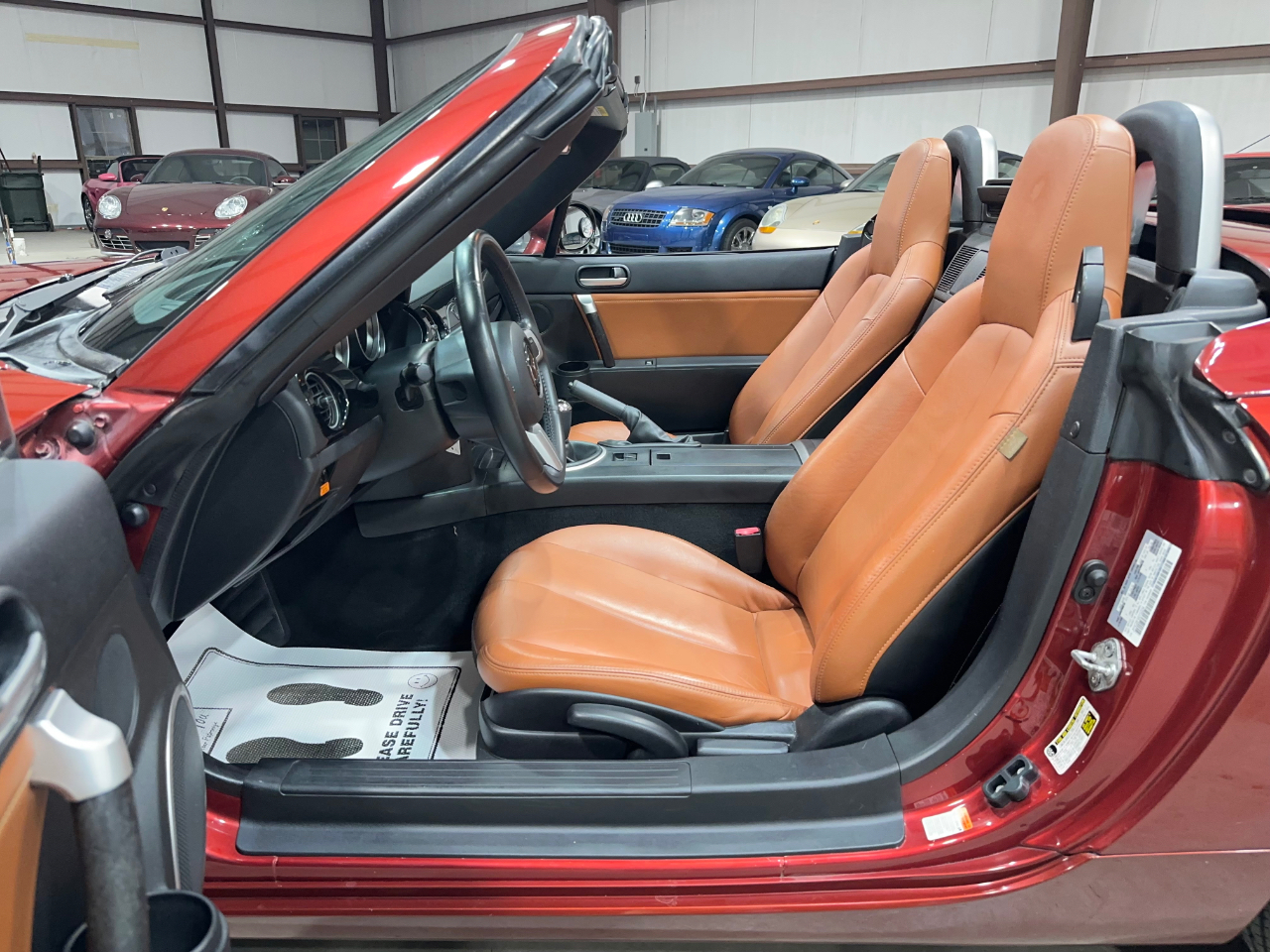 Mazda MX-5 Miata Touring Power Retractable Hardtop 2008