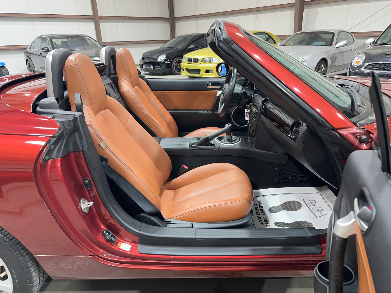 Mazda MX-5 Miata Touring Power Retractable Hardtop 2008