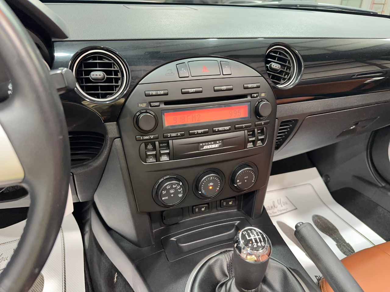 Mazda MX-5 Miata Touring Power Retractable Hardtop 2008