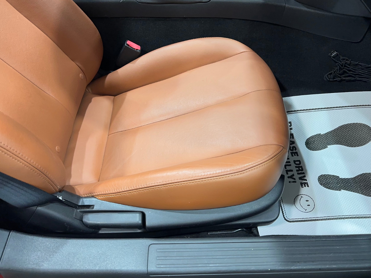 Mazda MX-5 Miata Touring Power Retractable Hardtop 2008