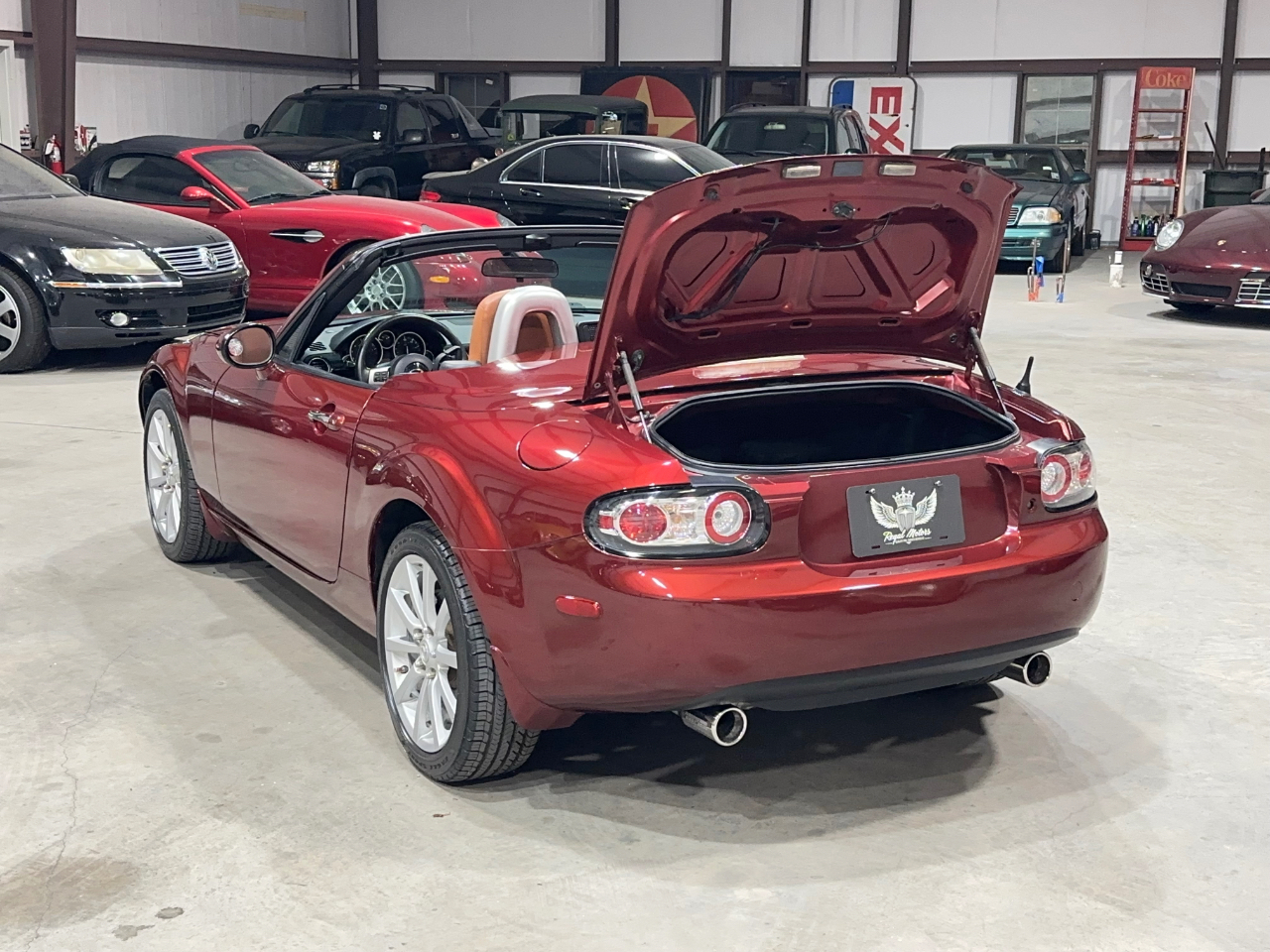 Mazda MX-5 Miata Touring Power Retractable Hardtop 2008