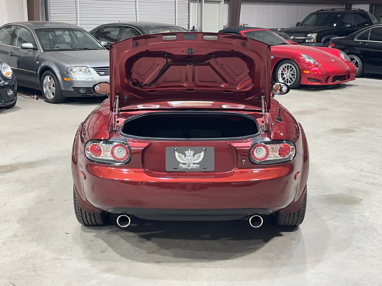 Mazda MX-5 Miata Touring Power Retractable Hardtop 2008