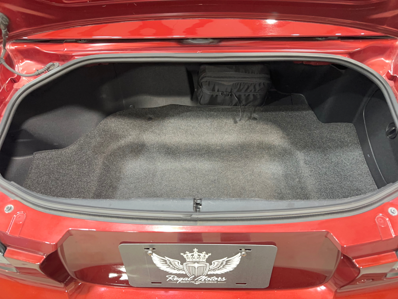 Mazda MX-5 Miata Touring Power Retractable Hardtop 2008
