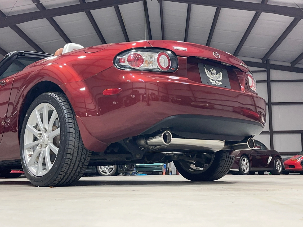 Mazda MX-5 Miata Touring Power Retractable Hardtop 2008