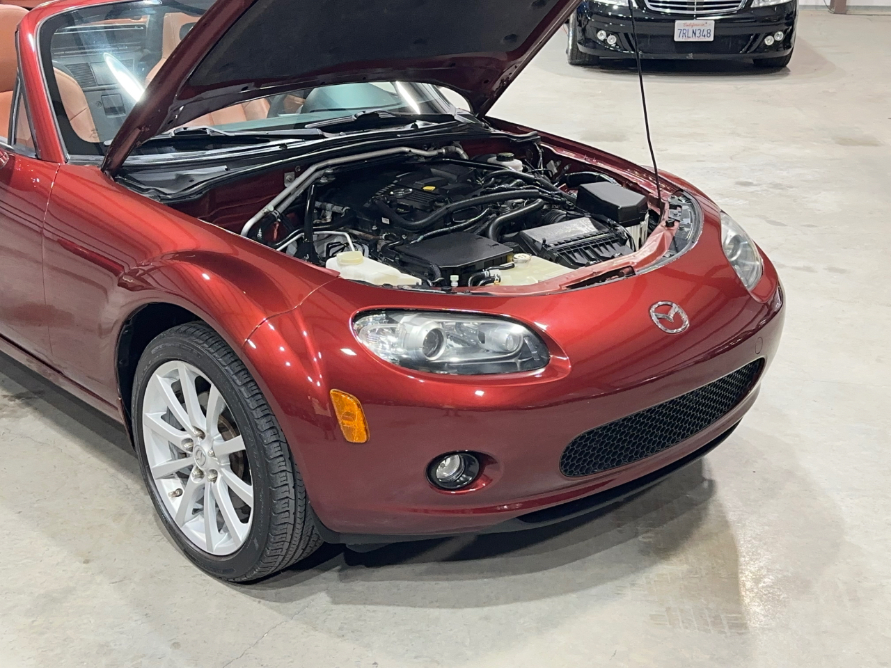 Mazda MX-5 Miata Touring Power Retractable Hardtop 2008