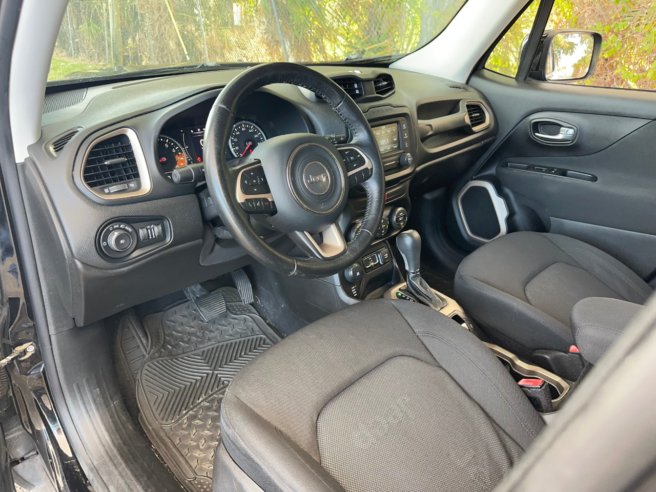 Jeep Renegade Latitude 4WD 2017
