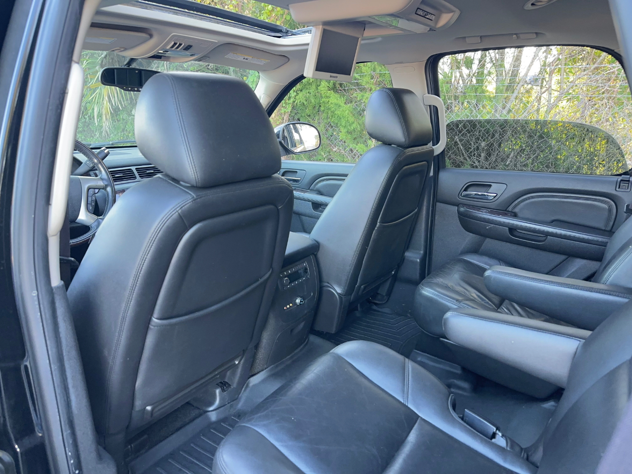 GMC Yukon Denali 2WD 2012