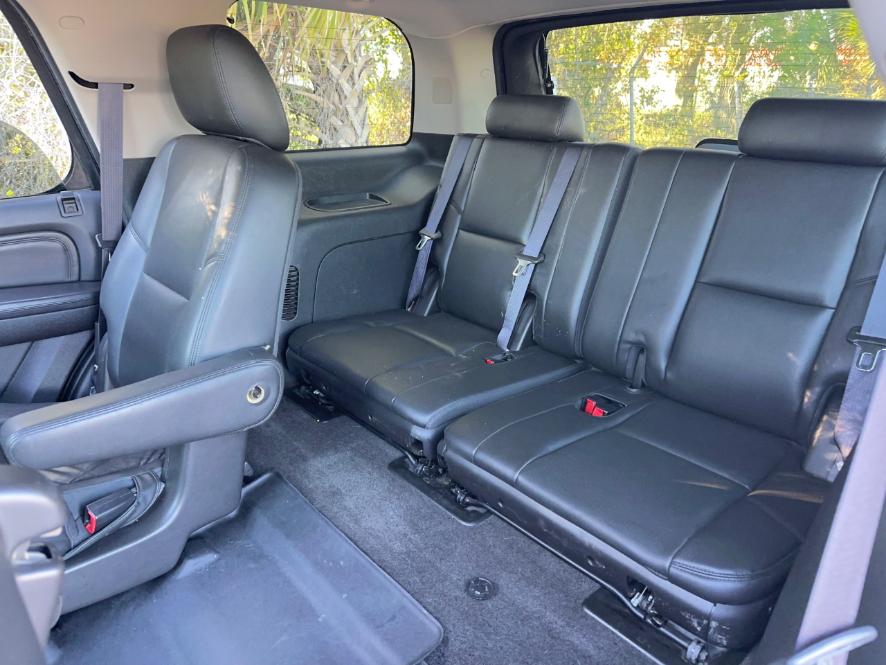 GMC Yukon Denali 2WD 2012