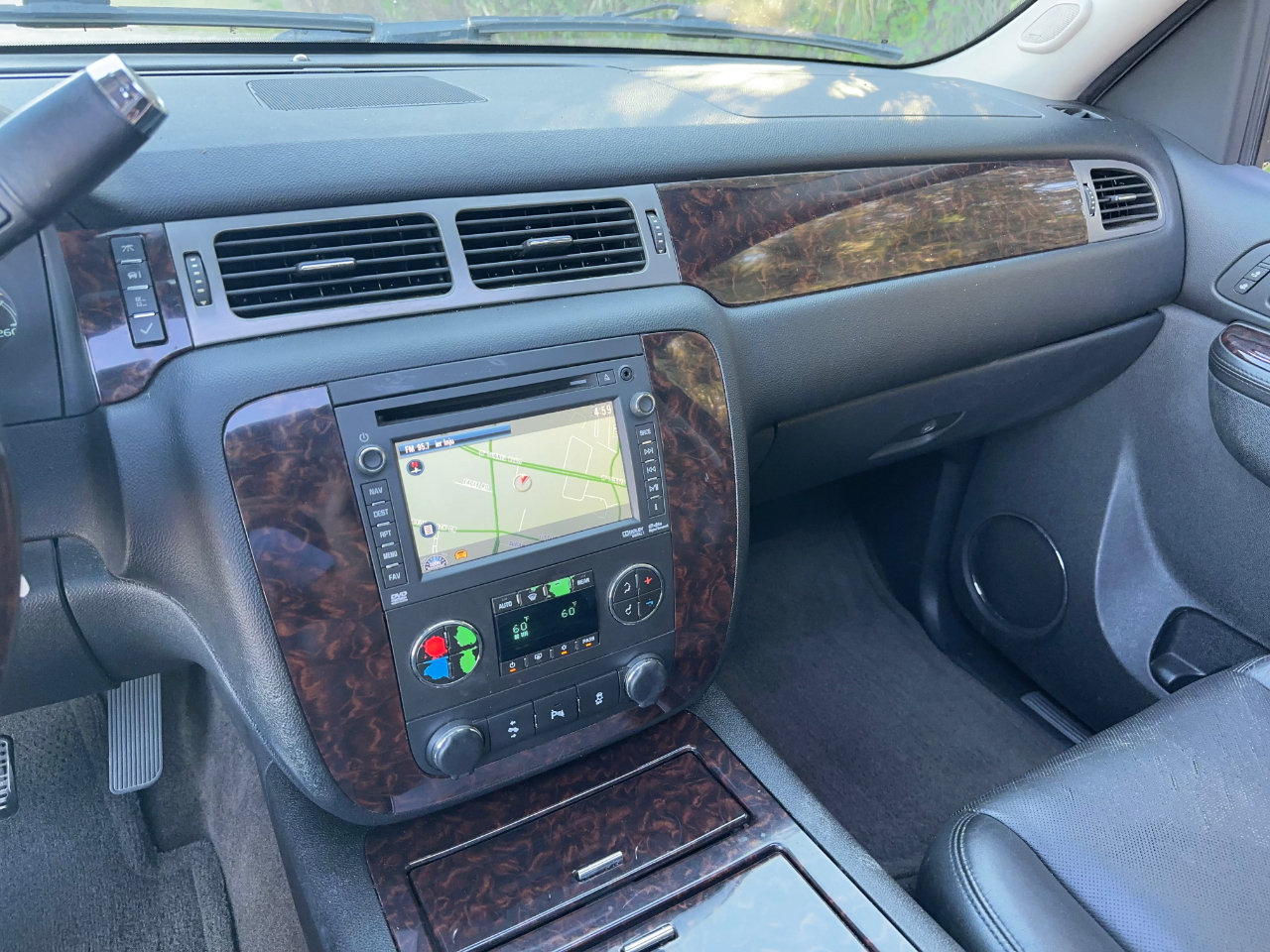 GMC Yukon Denali 2WD 2012
