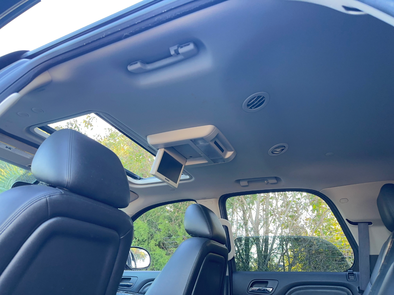 GMC Yukon Denali 2WD 2012