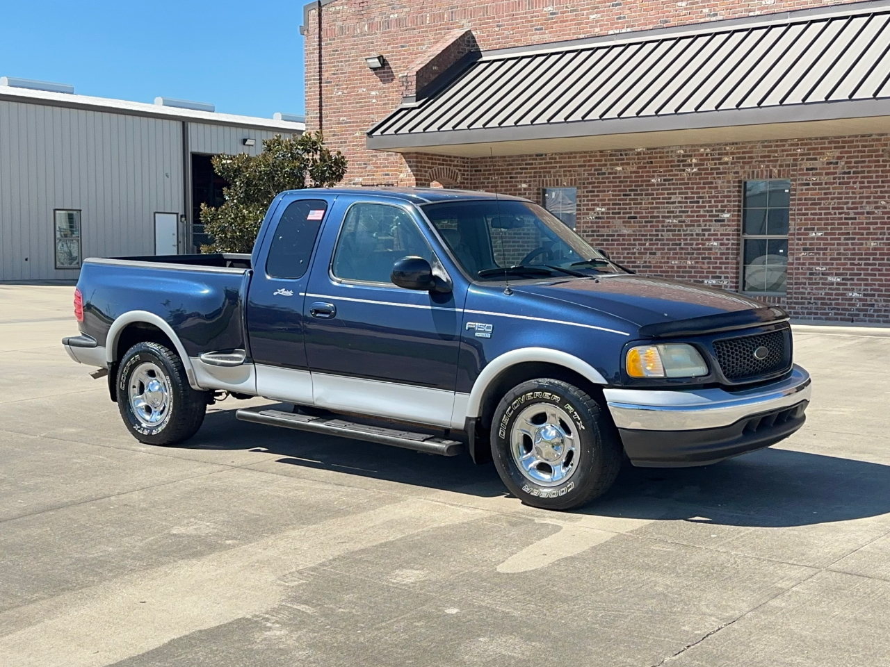 Ford F-150 Lariat SuperCab Flareside 2WD 2003