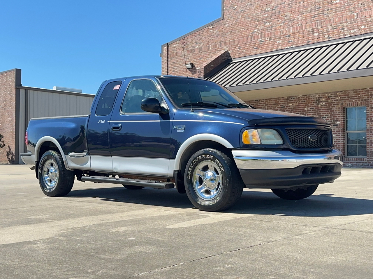 Ford F-150 Lariat SuperCab Flareside 2WD 2003